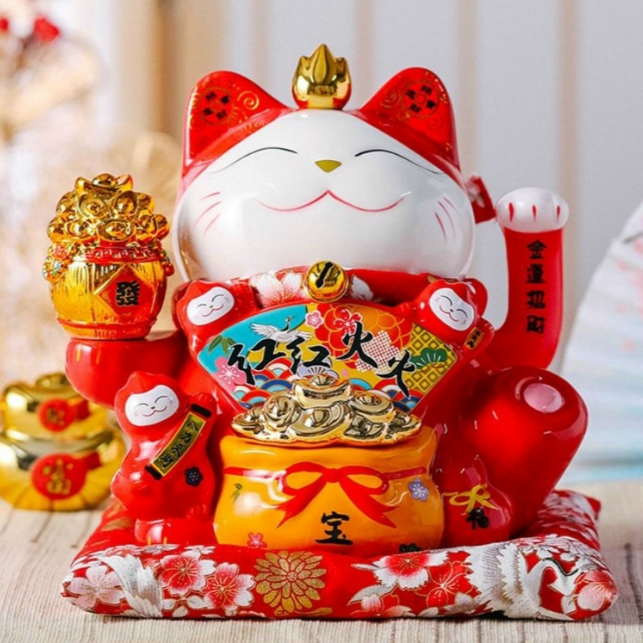 Mèo Kích Thước Lớn